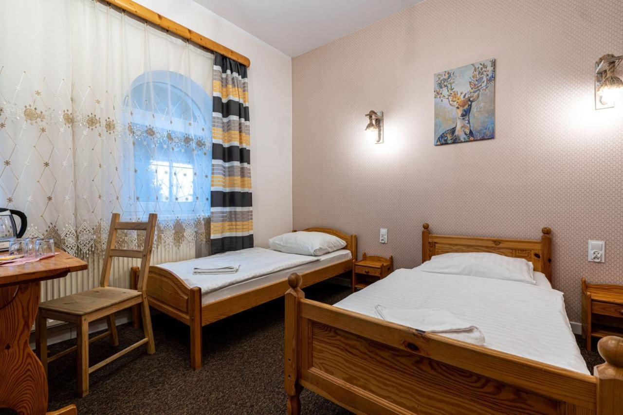 Pensjonat Beskidzki Bielsko-Biała Ngoại thất bức ảnh
